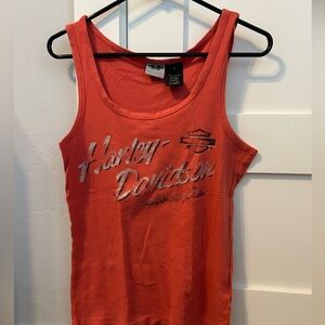 VINTAGE HARLEY DAVIDSON TANK!! Coral top with rhinestone details in a size Large